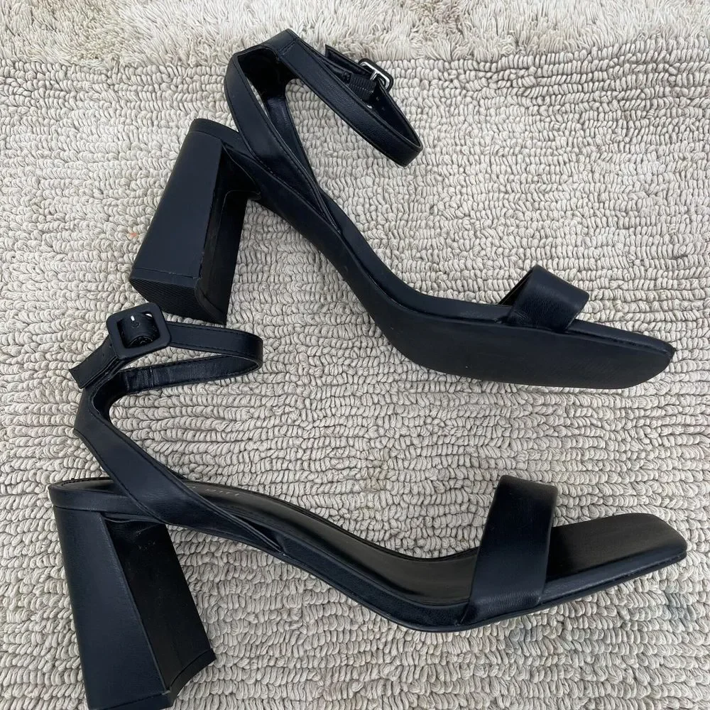 Madden Girl‎ Women Winnii Heeled Sandal Black Paris Size 11